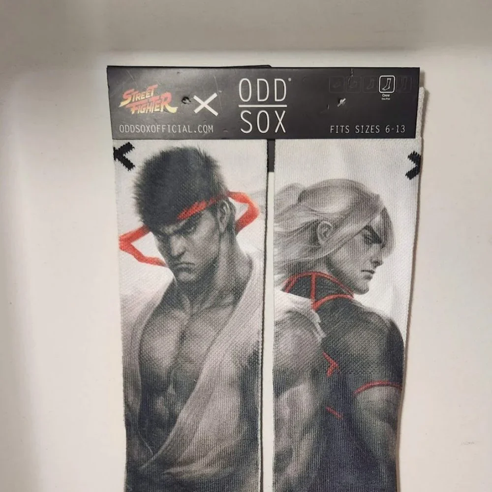 NEW Odd Sox Street Fighter Socks Size 6-13 Men's  Hadouken! Comes from a pet-fre